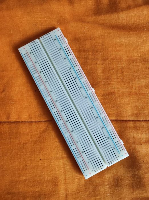 Breadboard standard64551404201218120