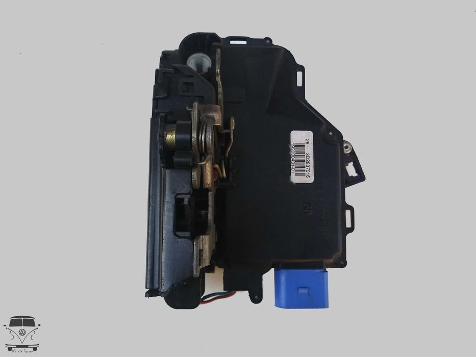 Замок двери електро L\R Гольф 5 Шкода Октавия Тауран