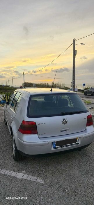 Vende-se VW Golf 1600, gasolina (edição especial 25 anos) - 50520 Kms