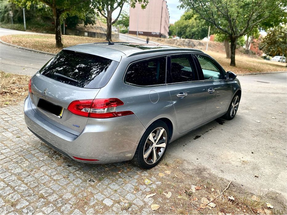 Peugeot 308 SW — fotografia 3