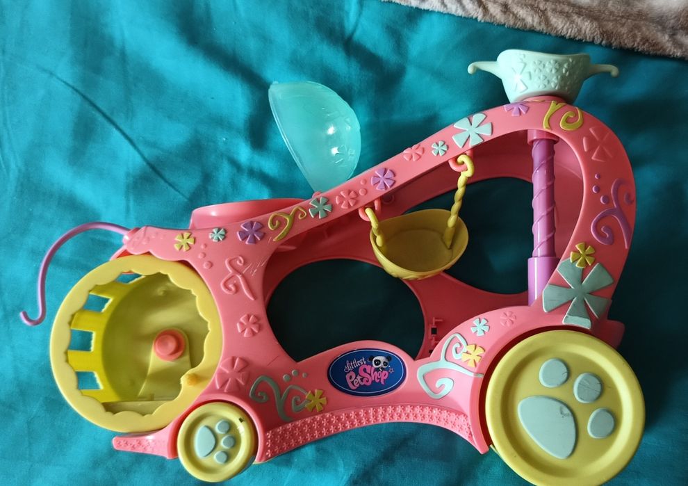 PAW POWERED CRUISER круїзер на лапах від хазбро