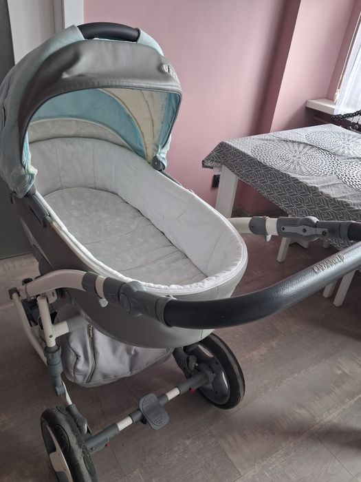 Wózek dziecięcy 3w1 – gondola, spacerówka i fotelik - zadbany - uniwersalny dla chłopca i dziewczynki