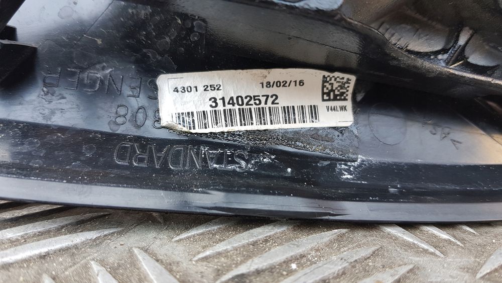 Volvo V60 Lusterko Prawe Europa 6 Pin