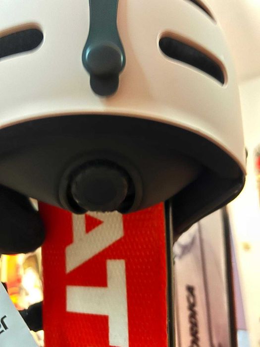 Pastelowy różowy kask narciarski Seexer L 239 zł/Sklep-Serwis-Wypożycz