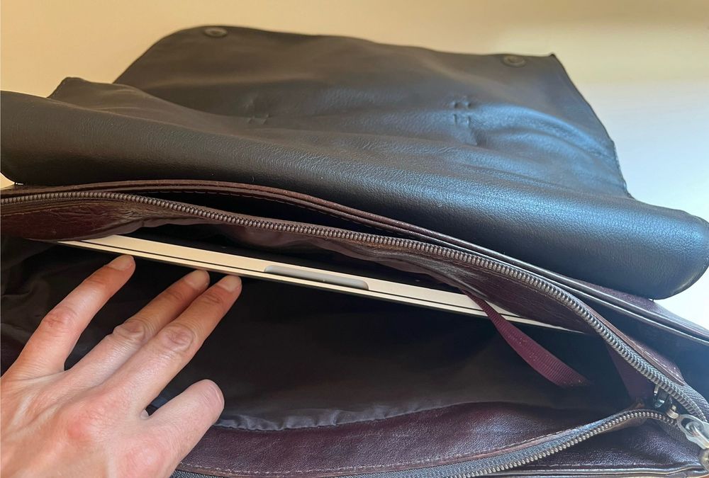 Pasta Unissexo Cavalinho em couro genuíno