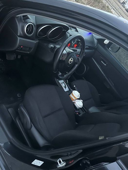 Mazda 3 2007рік 1.6 бензин