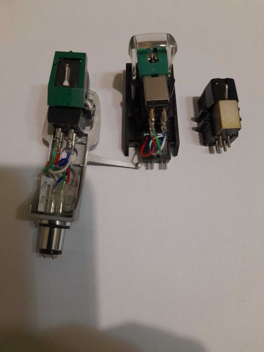 Продам головку звукоснимателя Soni Dual.