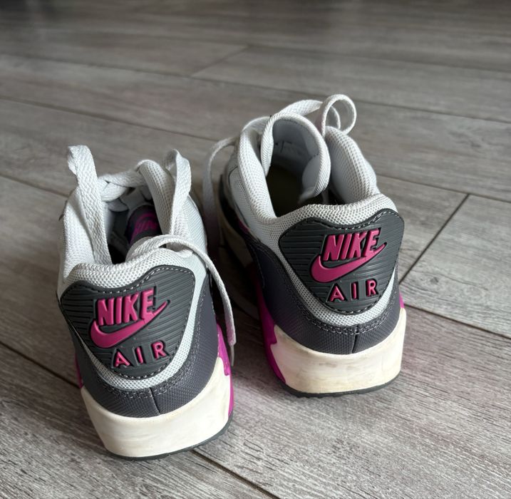 Buty Nike Air Max 90 essential, rozmiar 38, wkladka 24,5cm. Stan bdb.