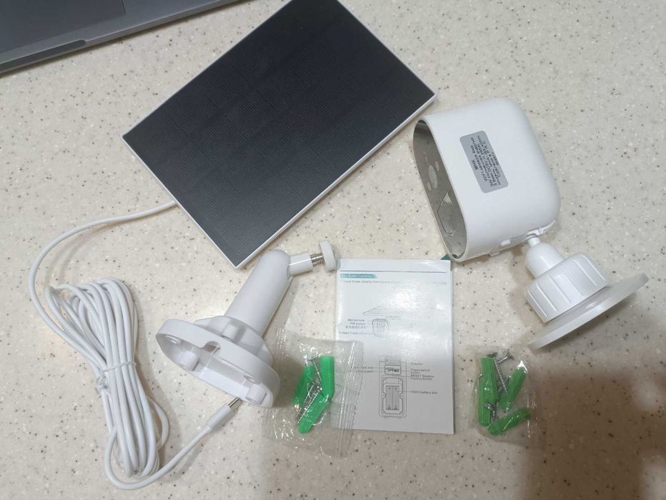 камера наблюдения MHK-G2-400Wс солнечной панелью и аккумулятором