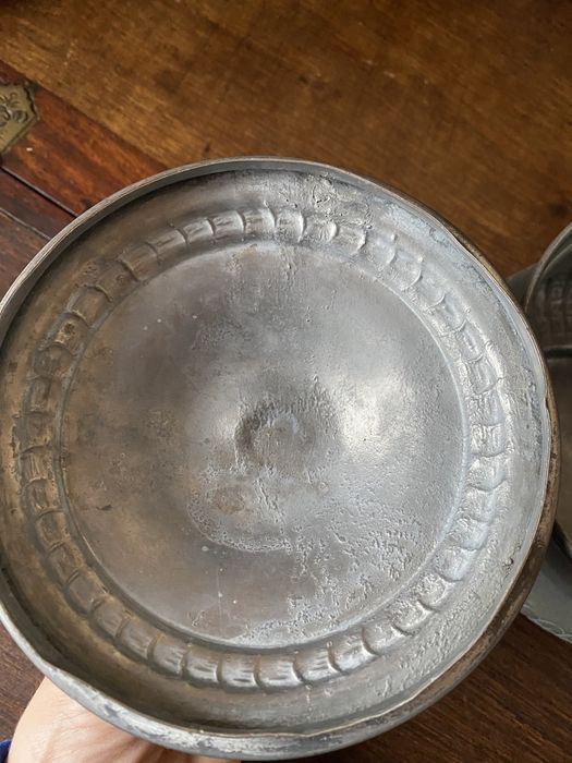 Bomboneira em estanho