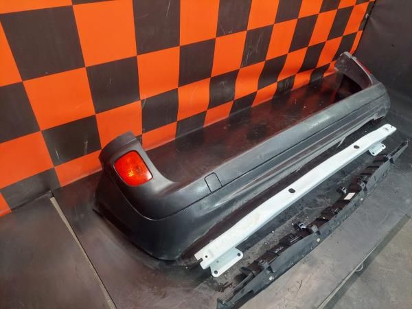 Pára-choques trás RENAULT Kangoo (KW0/1_)