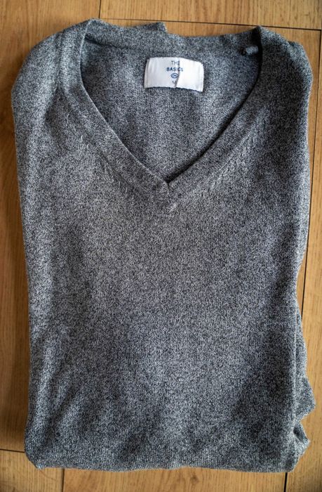 Camisola gola em V C&A