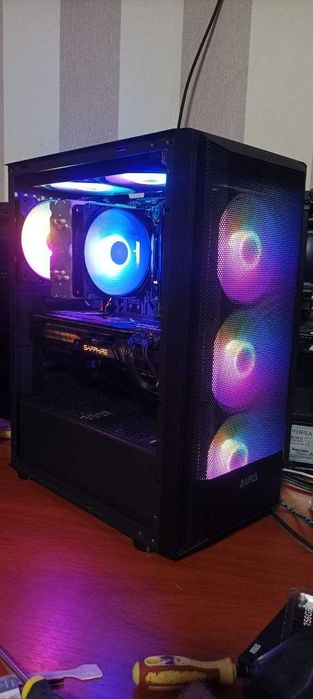 Ігровий ПК / Ryzen 5 5500 / Nitro RX VEGA64 8GB / 16GB DDR4 / SSD Диск Patriot 500GB