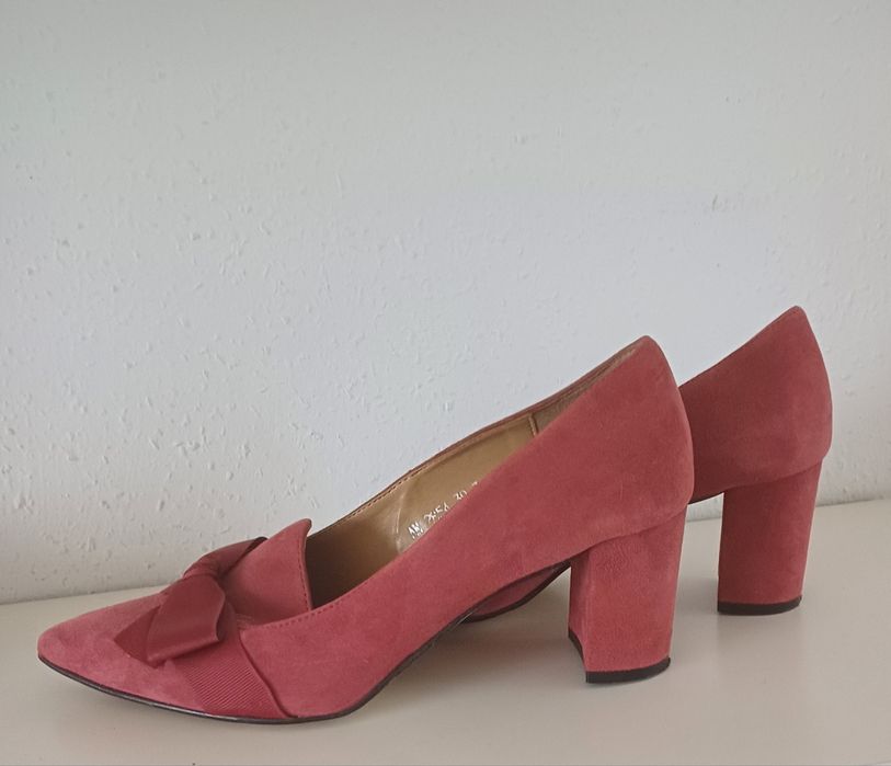Sagan buty skóra zamsz
