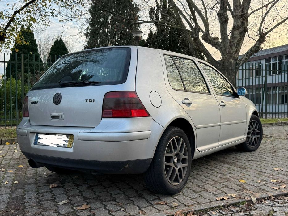 VW Golf 4 1.9 TDI 115cv PD com Apple CarPlay - excelente condições