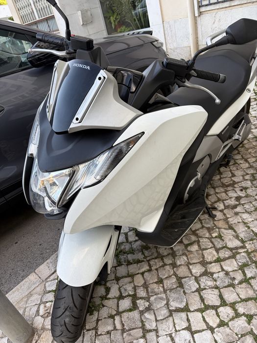 Honda integra 700 / 2012