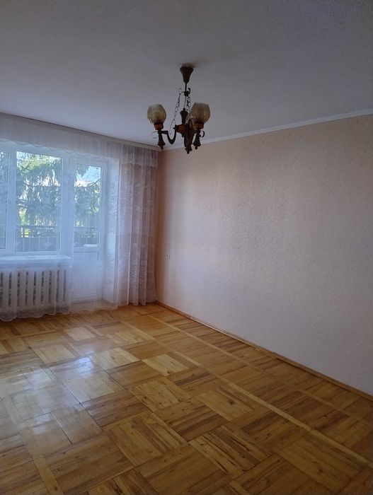 Продається 3к чешка на Вишеньці