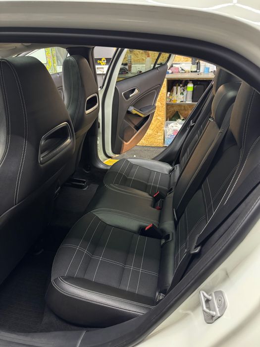 Mercedes-Benz GLA 220 black edition