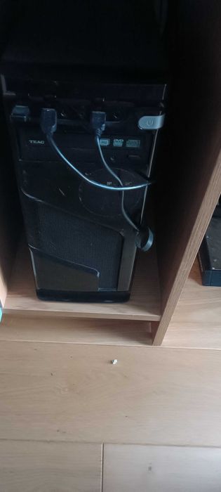 komputer w bardzo dobrym stanie