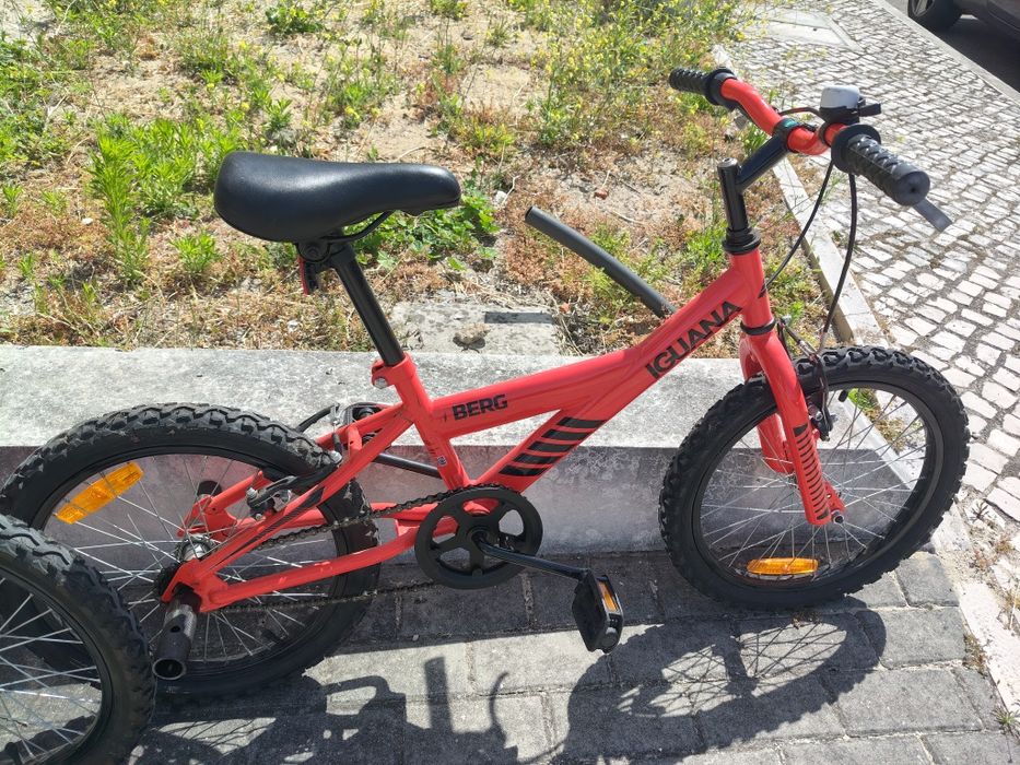 Duas bicicletas de Criança