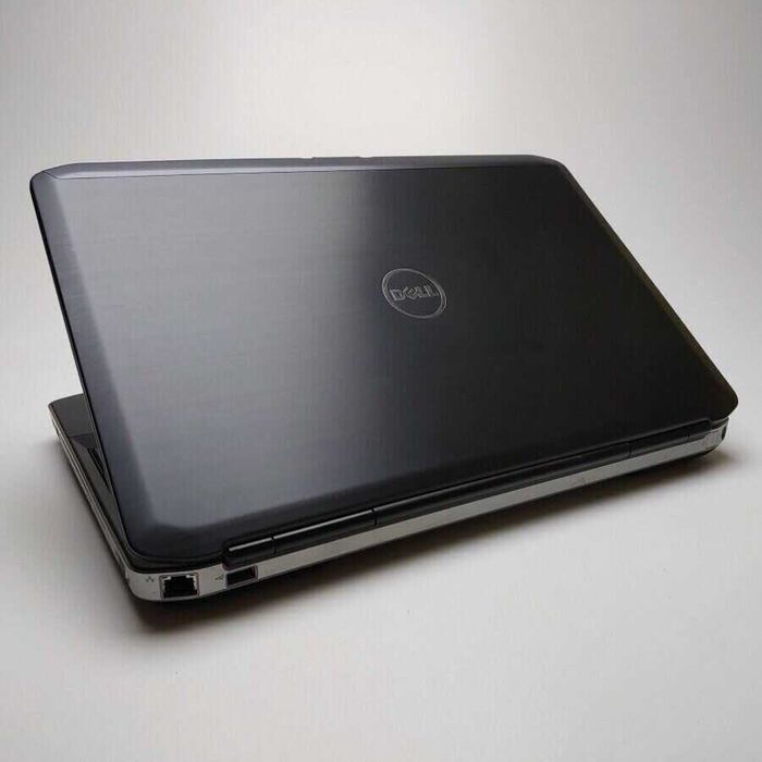 Металевий Dell Latitude E5530 / Intel Core i5-3320 / 2Гб відео