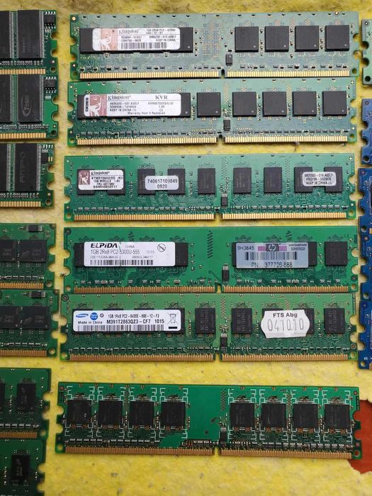 память - планки для ПК DDR- DDR4