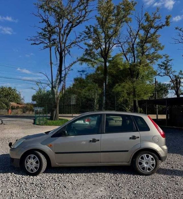 Продам Форд Фіеста 1.3 газ/бензин 2003року