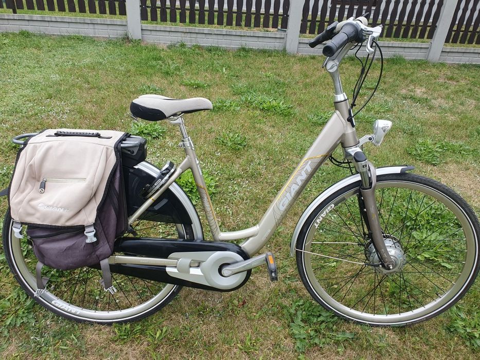 Holenderski rower Elektryczny Giant Twist Hybrid 2023r jak Nówka
