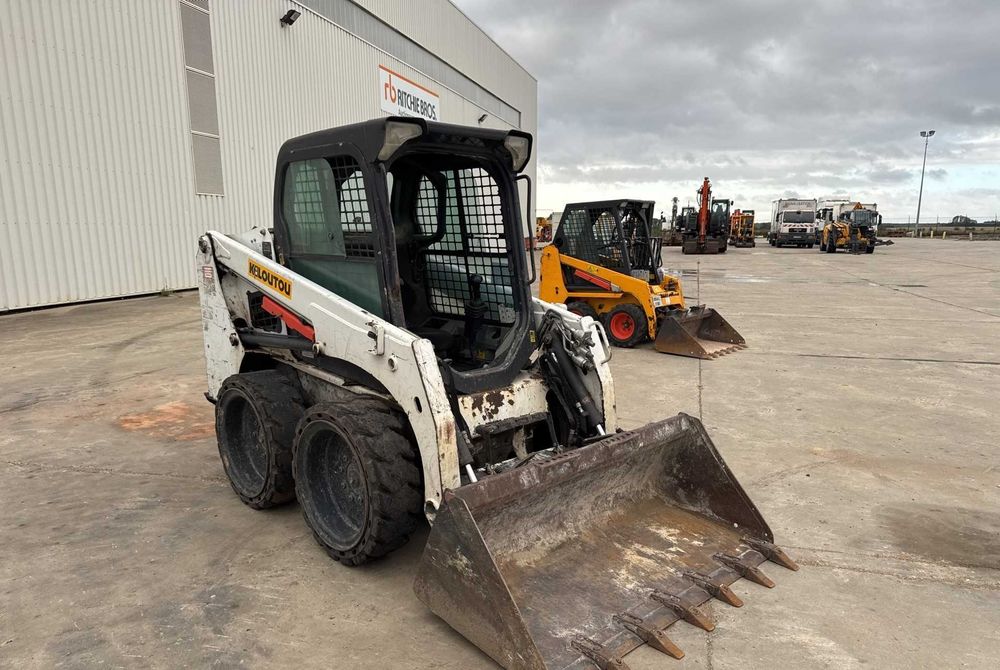 2019 Bobcat S450 Skid Steer Loader — 45 HP, 4x4, 1 550 мм Bucket