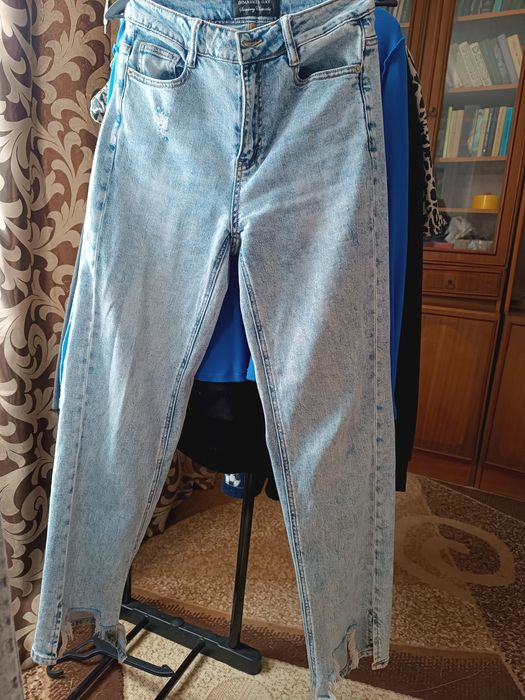 Продам джинсы в хорошем состоянии