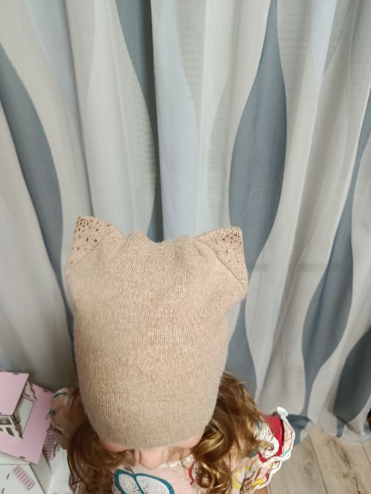 Шапка на флісовій підкладці на 6-9 р.