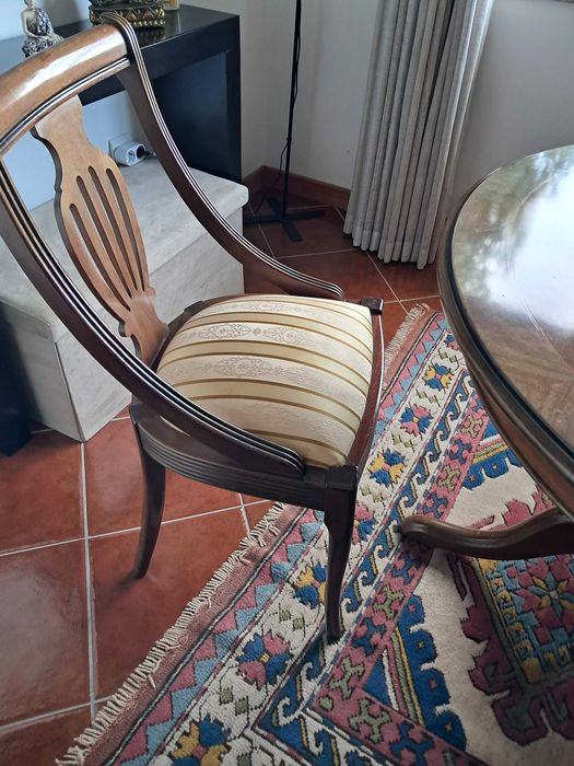 Sala de Jantar completa ou em separado. Negociável