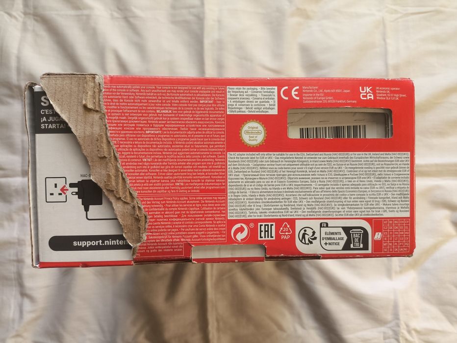 Nintendo Switch OLED + Extras