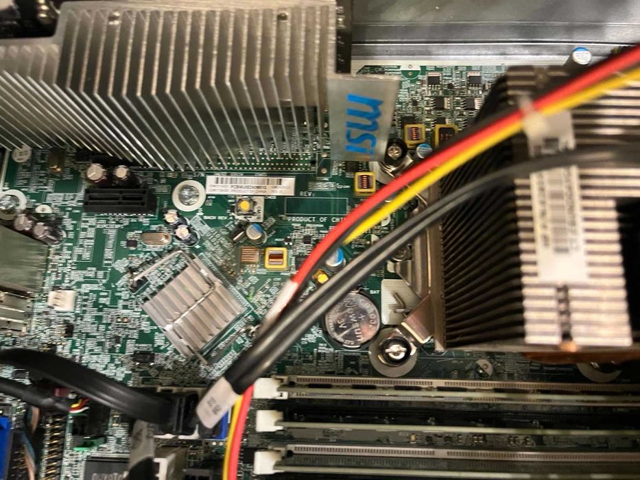 Продам системний блок HP Compaq, i3, SSD, 8 ГБ.