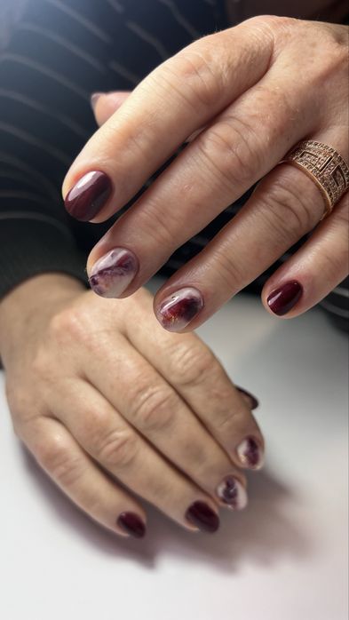 Манікюр на Івасюка (Оболонь)