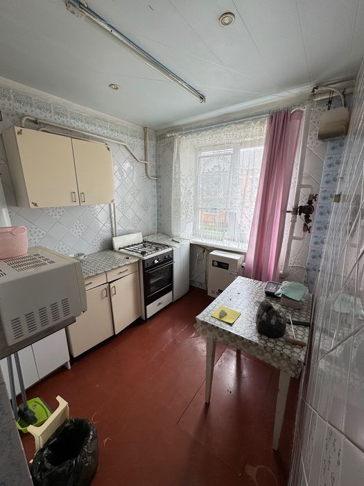 3-кімнатна квартира з гаражем і погребом