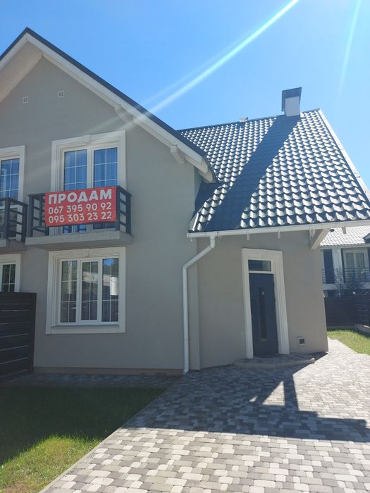 Дуплекс з розкішним новим ремонтом в Лісовій Бучі.