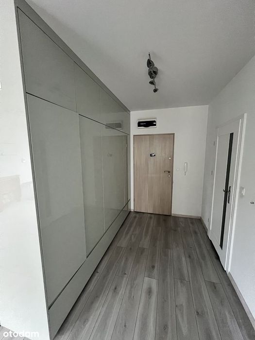 Mieszkanie w Śródmieściu z balkonem i windą.      Świetna Lokalizacja!