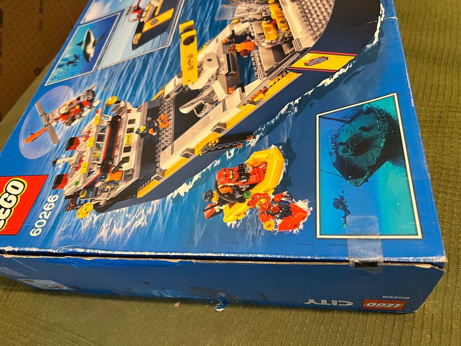 Lego 60266 City - Statek badaczy oceanu