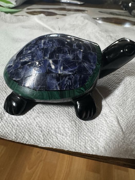 Figurka żółwia kamien