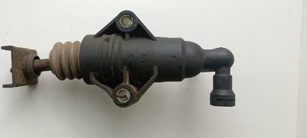 Робочий циліндр сцеплення гидравлический VAG VW Skoda Audi Seat