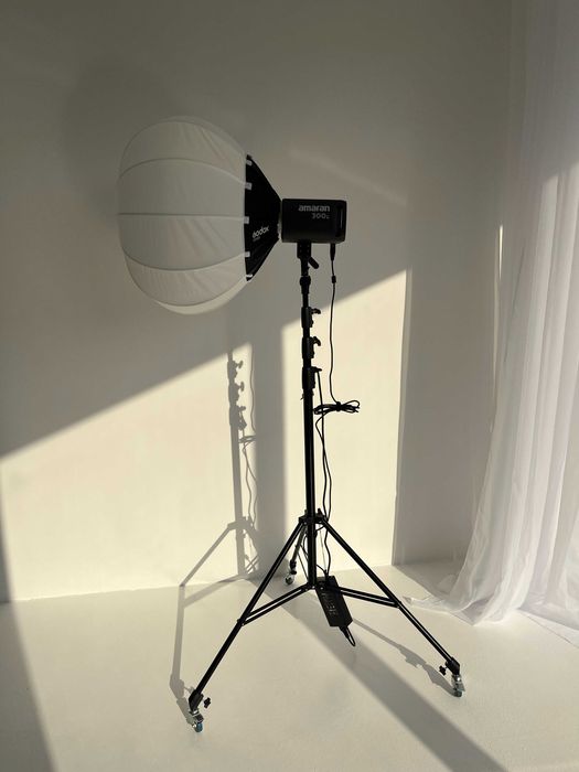Постійне RGB світло Aputure Amaran 300c (Deep Gray)