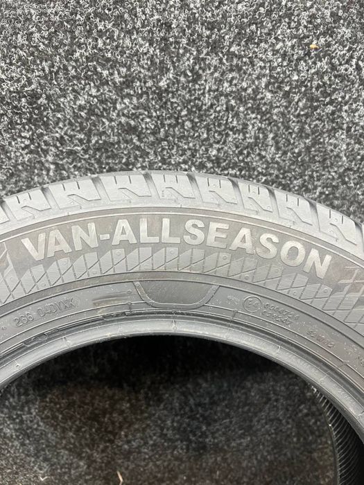 Semperit 215/65R16C VAN-ALLSEASON