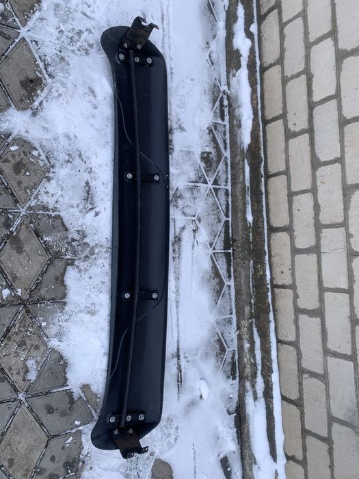 Козирок дефлектор передній Рено Трафік