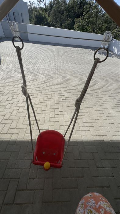 Baloiço infantil