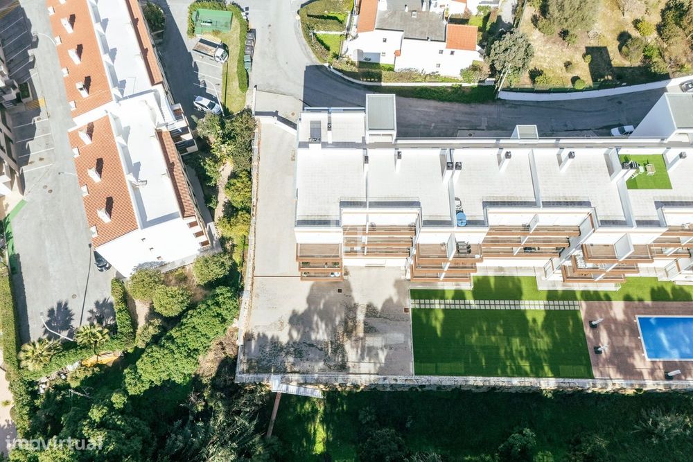 Dois lugares de garagem à venda - Areias de S. João, Albufeira.