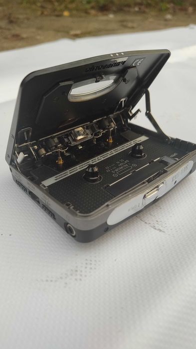 Walkman Panasonic S-XBS stan idealny.