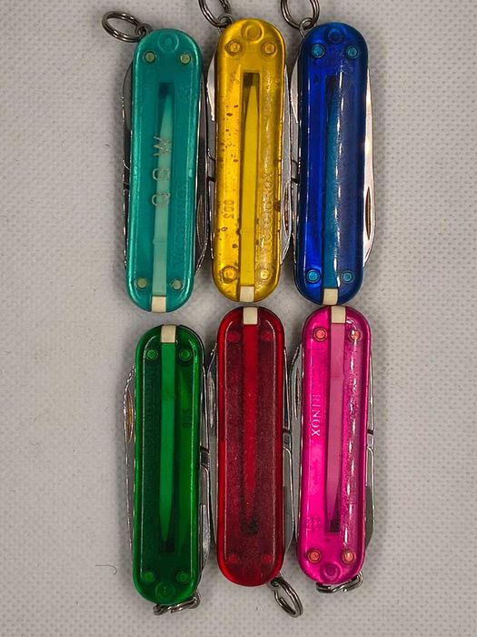 Victorinox Classic transparentna tęcza scyzoryk brelok do kluczy EDC