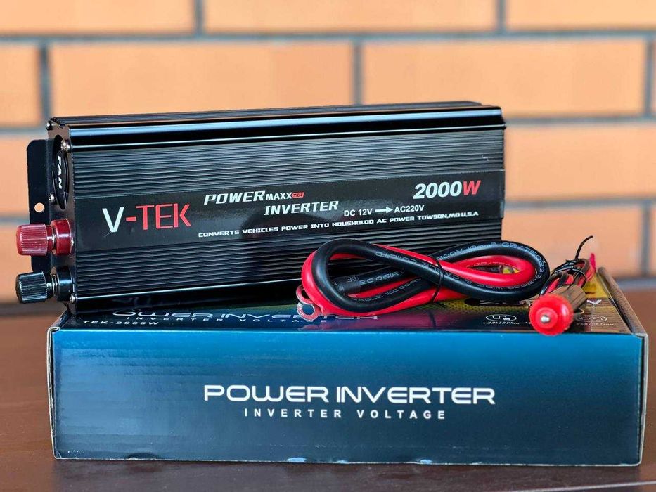 Преобразователь  12 в 220 в 2000W. Авто инвертор Інвертор Перетворювач