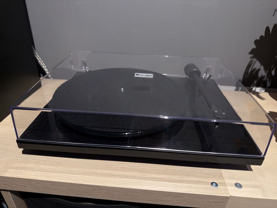 Gramofon Pro-Ject T1 Evo Phono